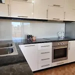 Sun & Sea View *
