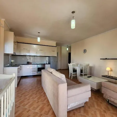 Sun & Sea View 公寓 Sarandë