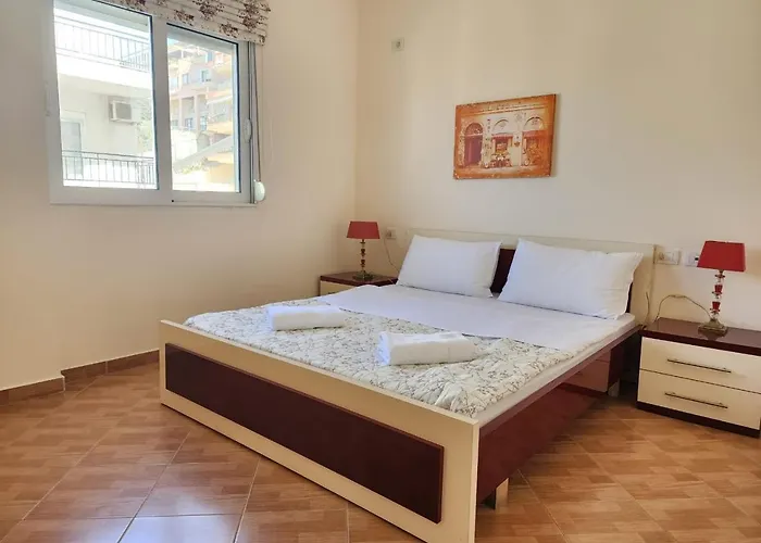 Sun & Sea View Apartament