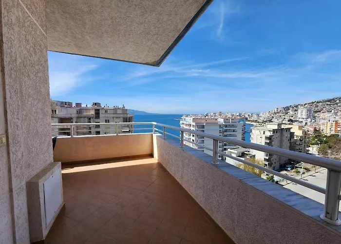 Sun & Sea View Apartament *